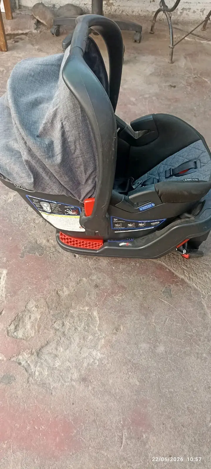 Silla de auto Britax gris - 2