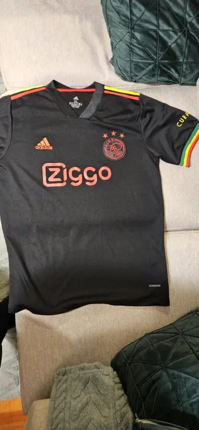 Camisetas fútbol varias - miniatura 4