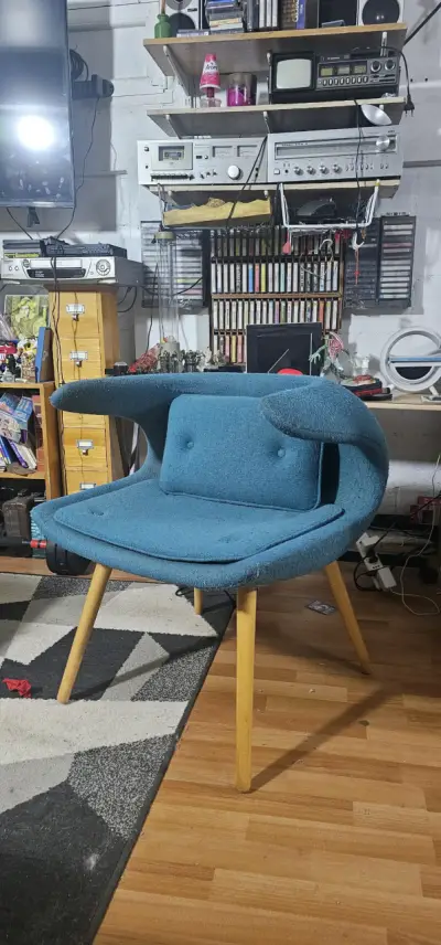 Sillón azul moderno - miniatura 2
