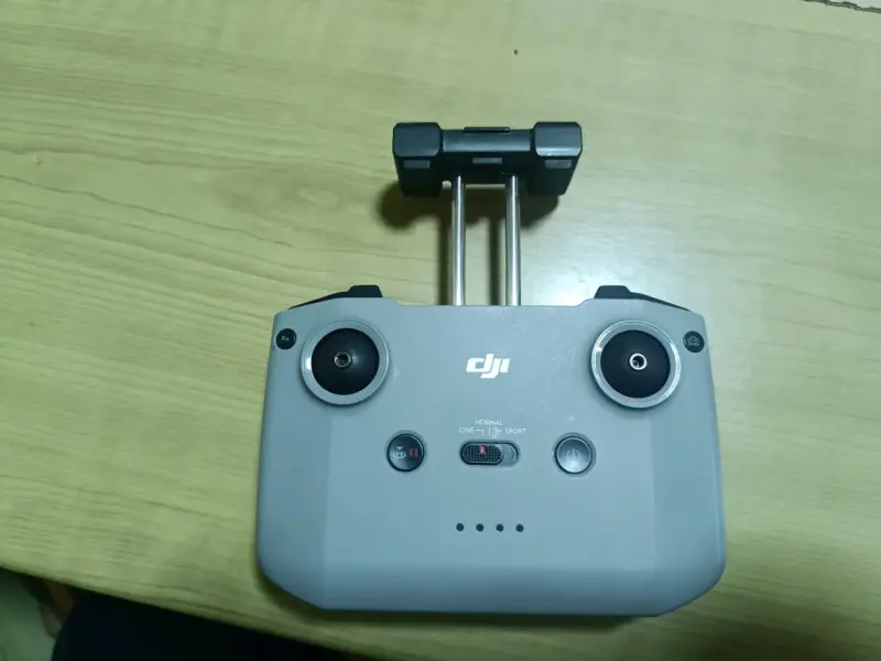 Dron DJI 2 mini - 1