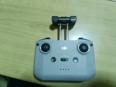 Dron DJI 2 mini - miniatura 1