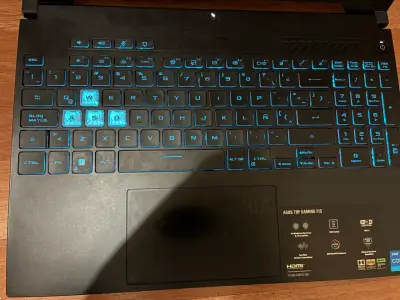 Laptop ASUS TUF 15 - miniatura 2