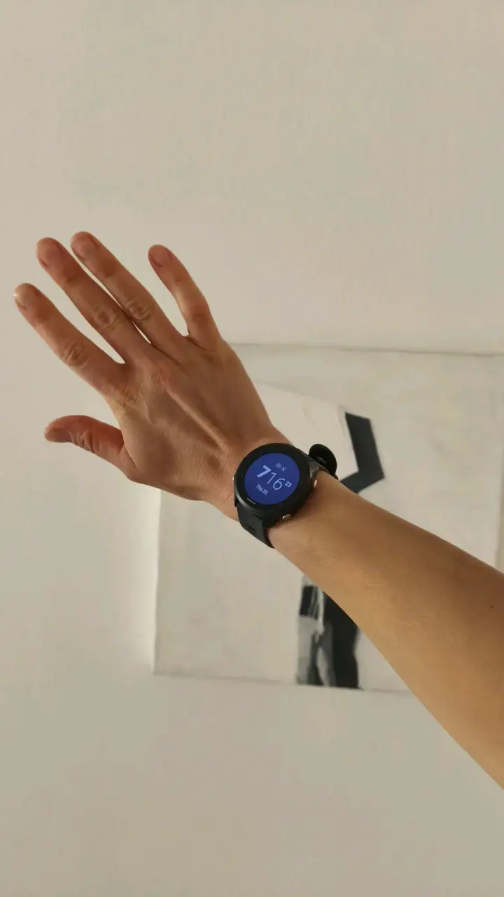 Reloj inteligente negro - 1