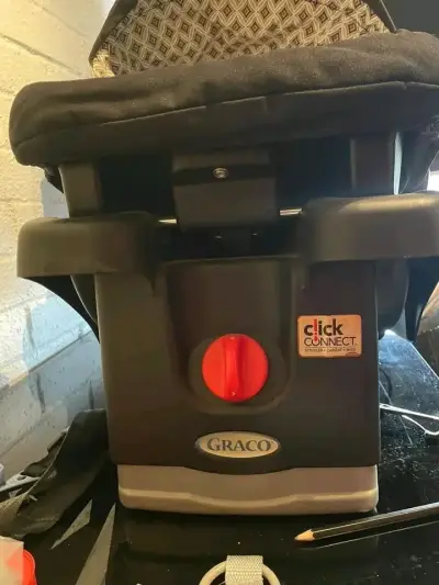 Silla de auto Graco para bebé con base - miniatura 2