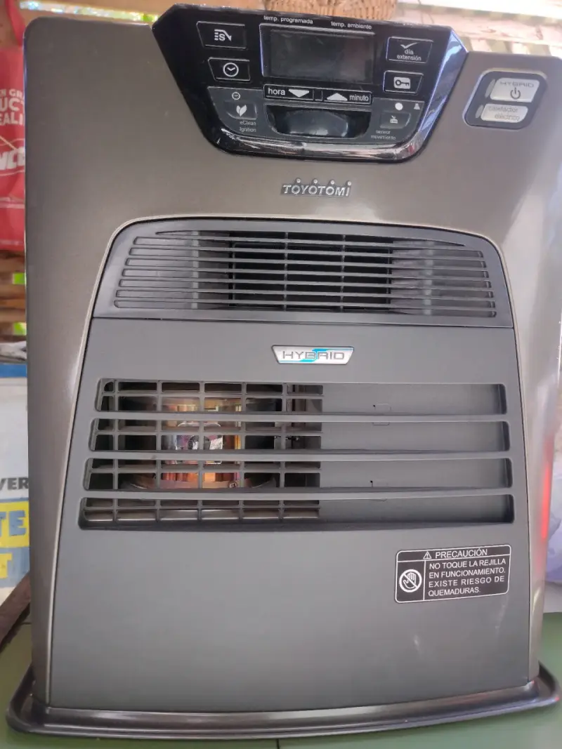 🔥 ESTUFA TOYOTOMI HYBRID A PARAFINA Y ELÉCTRICA - 2
