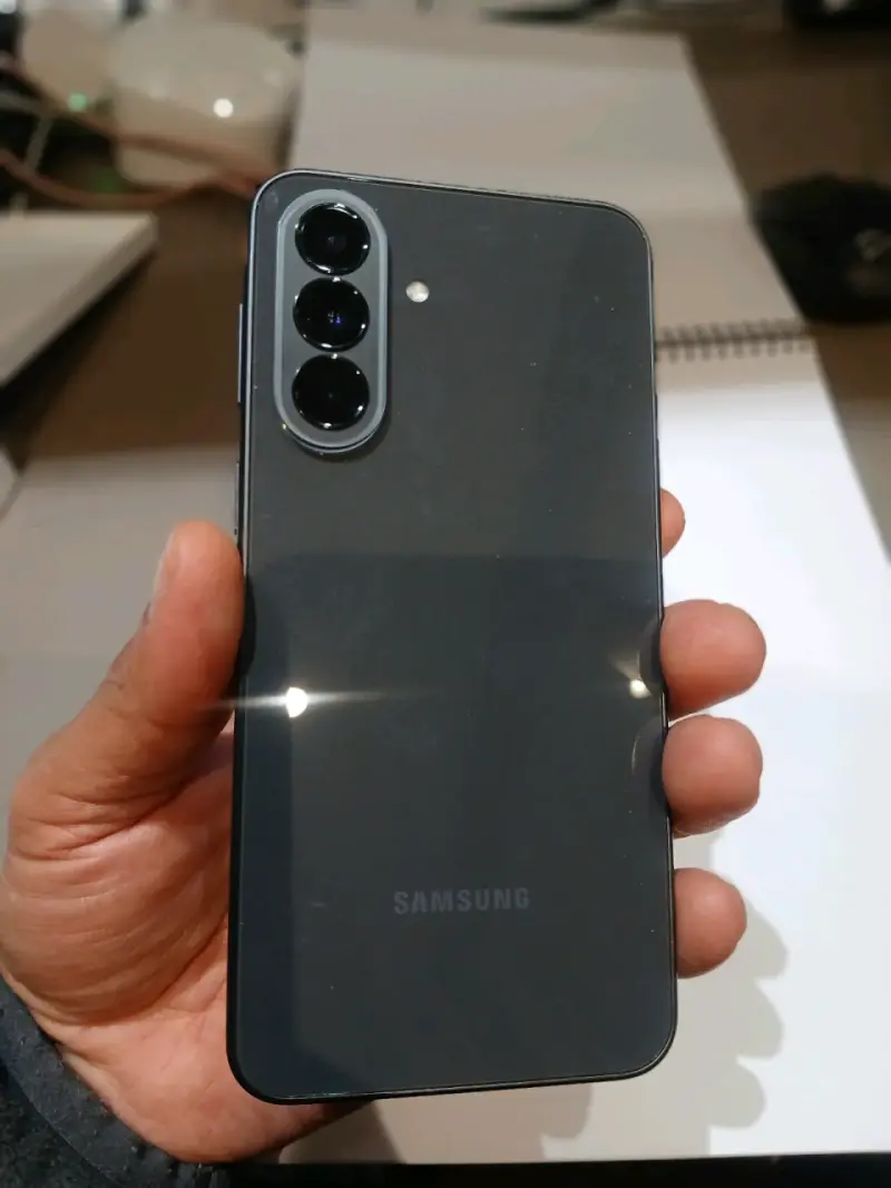 SAMSUNG A37 SIN SIN USOS . !NUEVO ! - 2