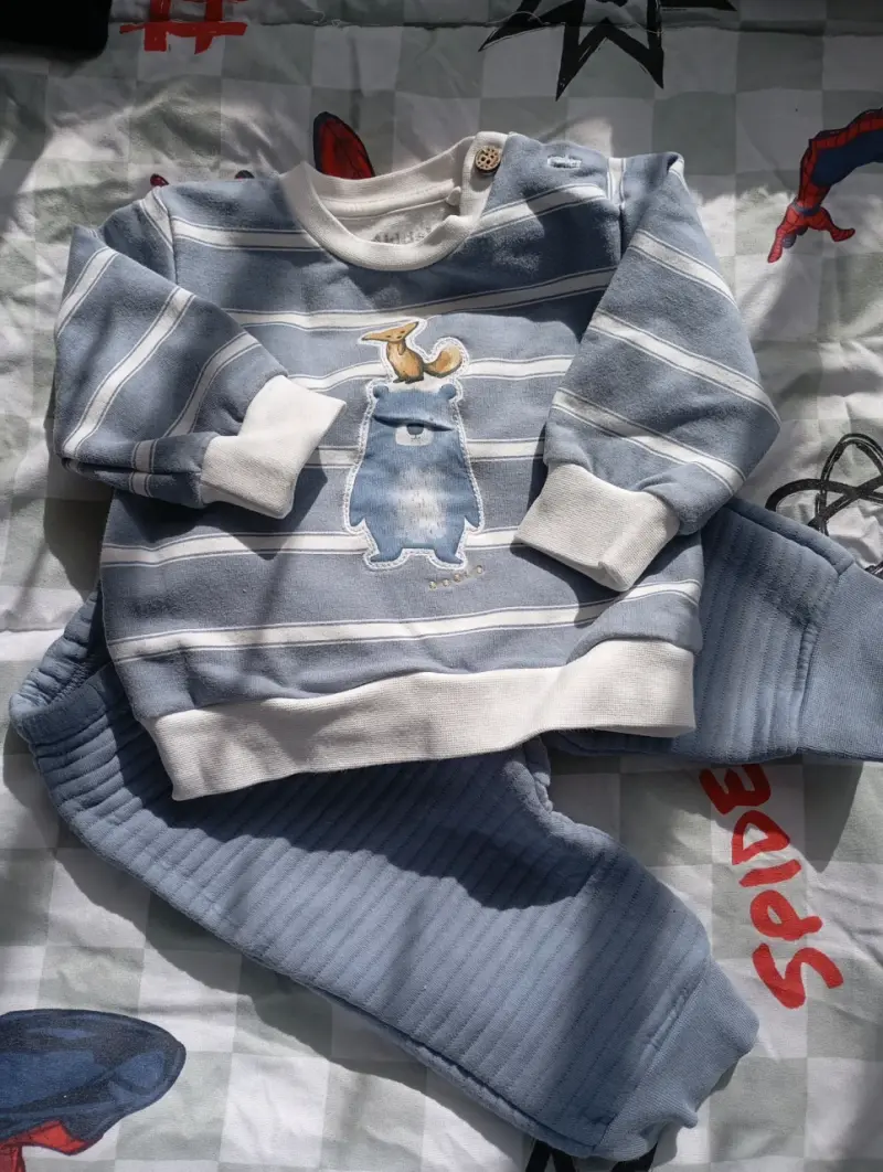 Conjunto bebé azul rayado - 3