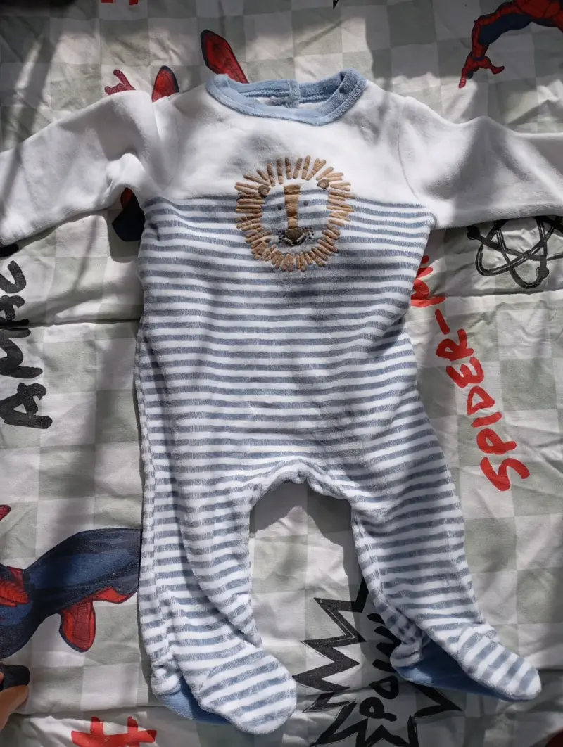 Pijama bebé rayado león - 1