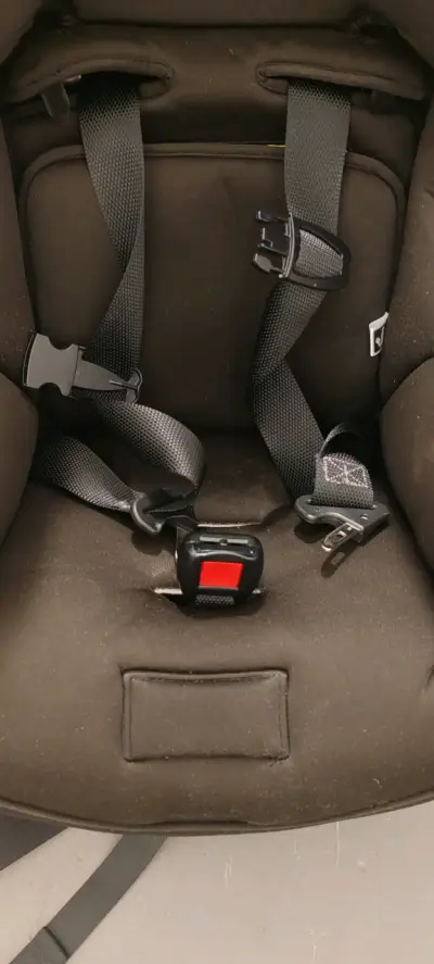 Silla de auto Britax negra - miniatura 2