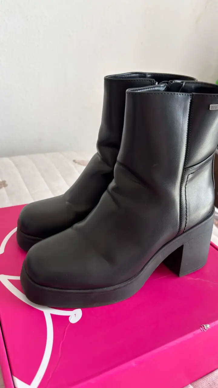 Botines negros de tacón - 2