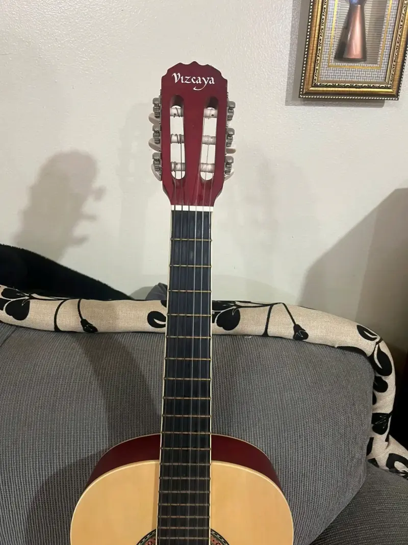 Guitarra clásica Vizcaya - 3