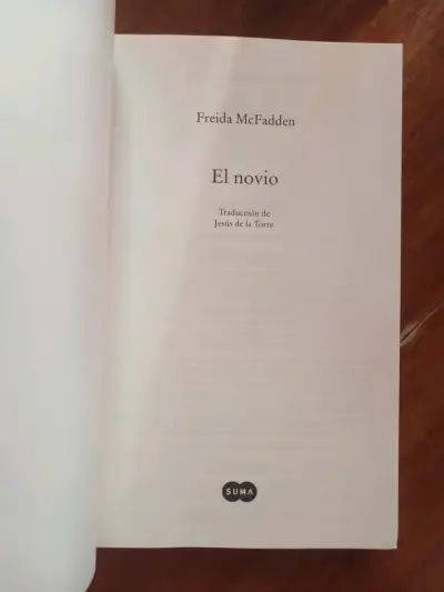 Libro. El novio, Freida McFadden - miniatura 3