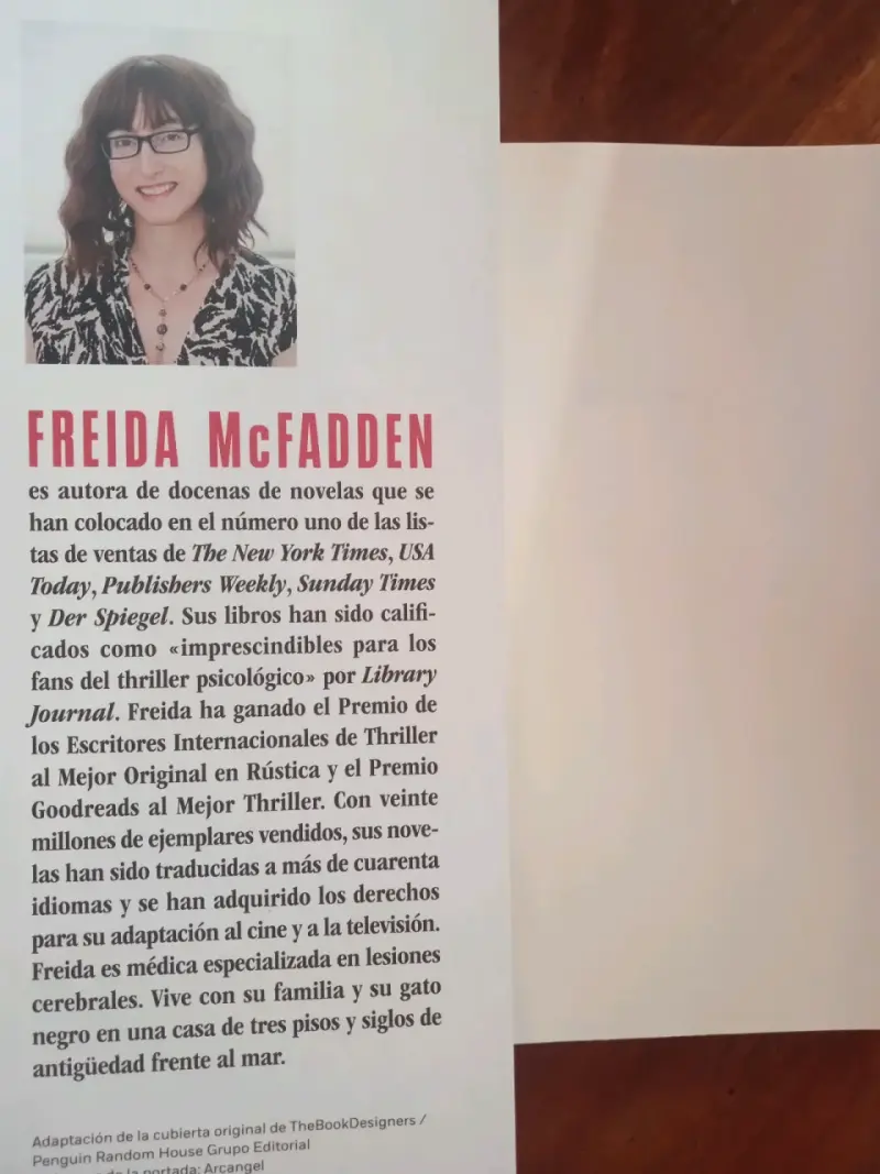 Libro. El novio, Freida McFadden - 5