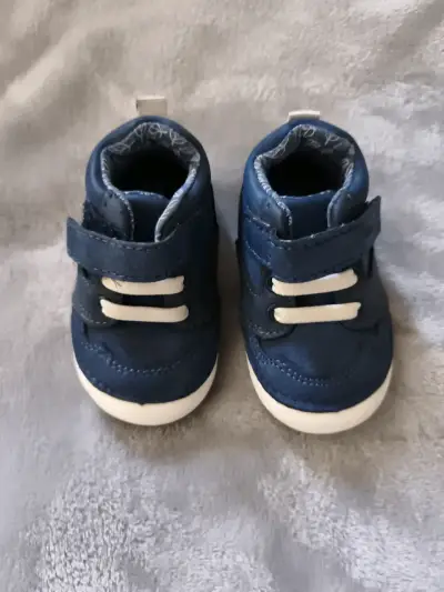 Zapatillas de bebé azul - miniatura 1
