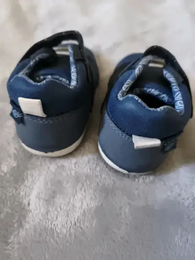 Zapatillas de bebé azul - miniatura 2