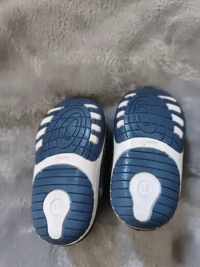 Zapatillas de bebé azul - miniatura 4