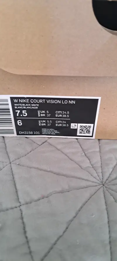Zapatillas blancas Nike urbanas - miniatura 5