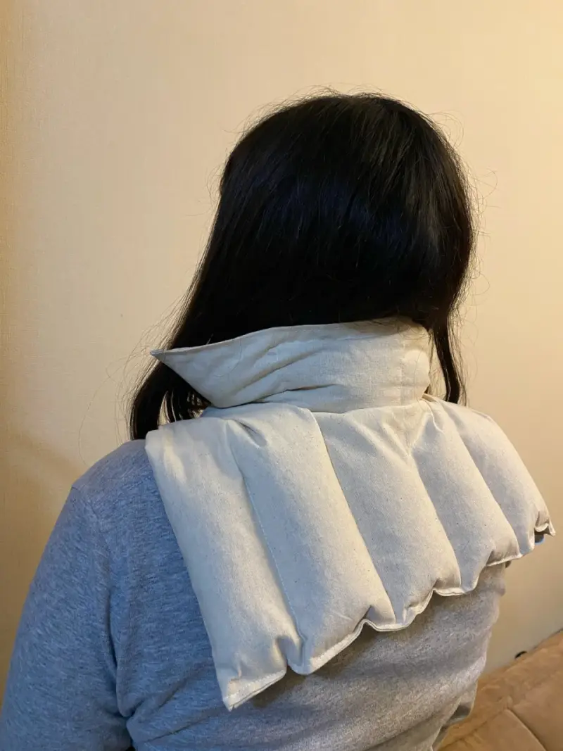 Cojín térmico para cuello y espalda - 1
