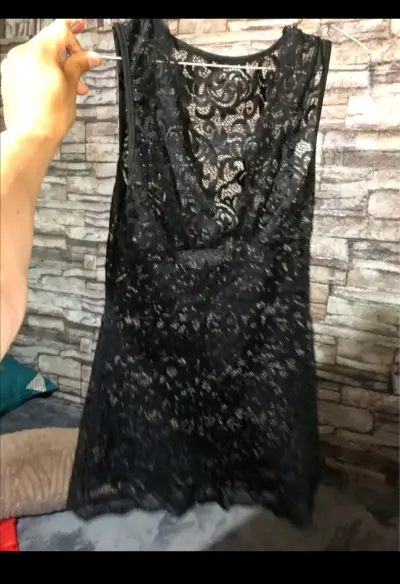 Body negro de encaje elegante - miniatura 2