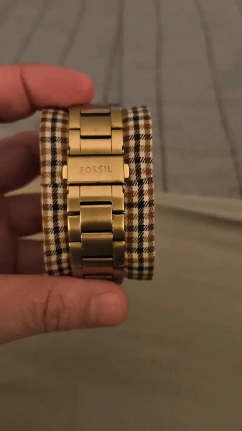 Reloj Fossil dorado con cronómetro - 2