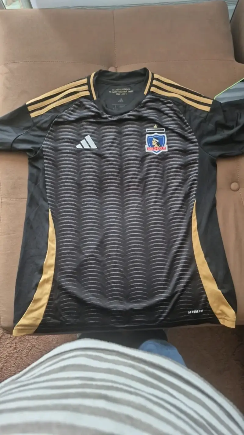Camiseta negra de fútbol Colo-Colo - 1