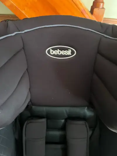 Silla de auto Bebesit negra - miniatura 1