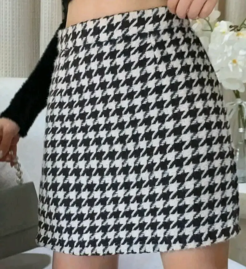 Falda corta pata de gallo