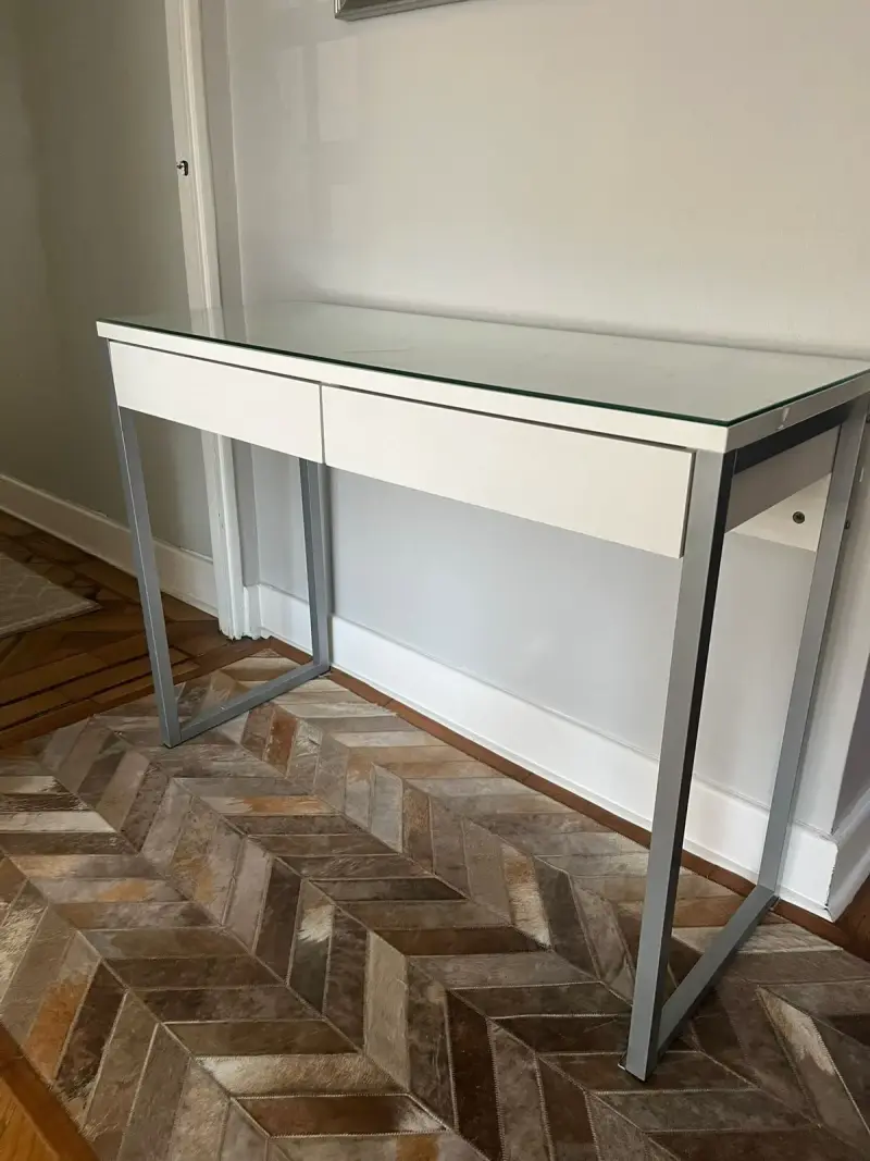 Escritorio blanco moderno - 1