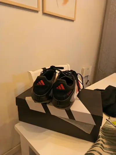Zapatos de fútbol Adidas - miniatura 2