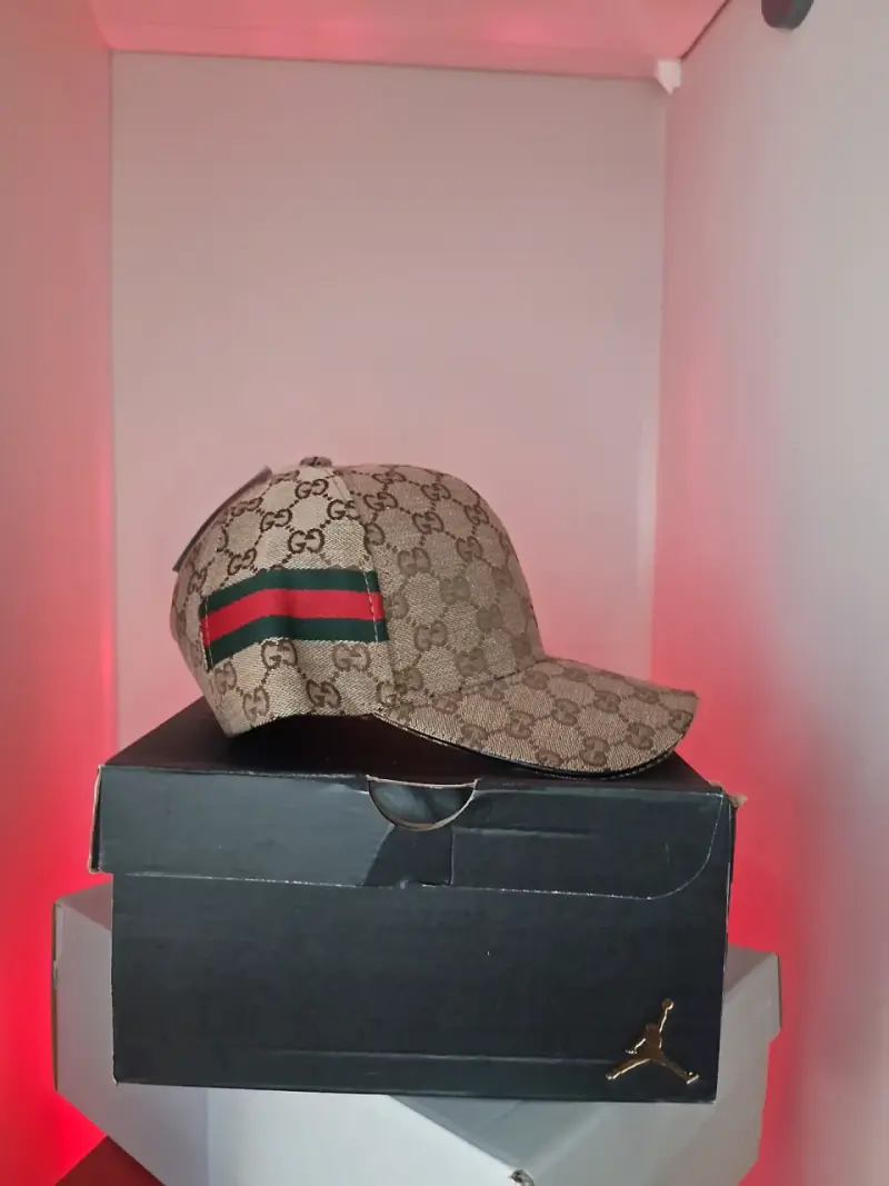 Gorro beige gucci - 2