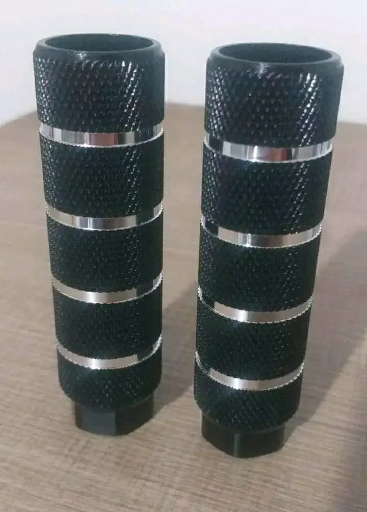 Footpage o Estribos para bici BMX 3/8" Aluminio. - 2