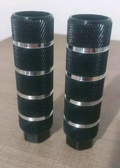 Footpage o Estribos para bici BMX 3/8" Aluminio. - miniatura 2