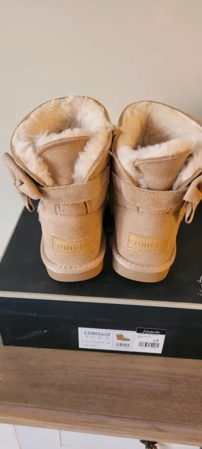 Botas beige con forro talla 34 nuevas - miniatura 4