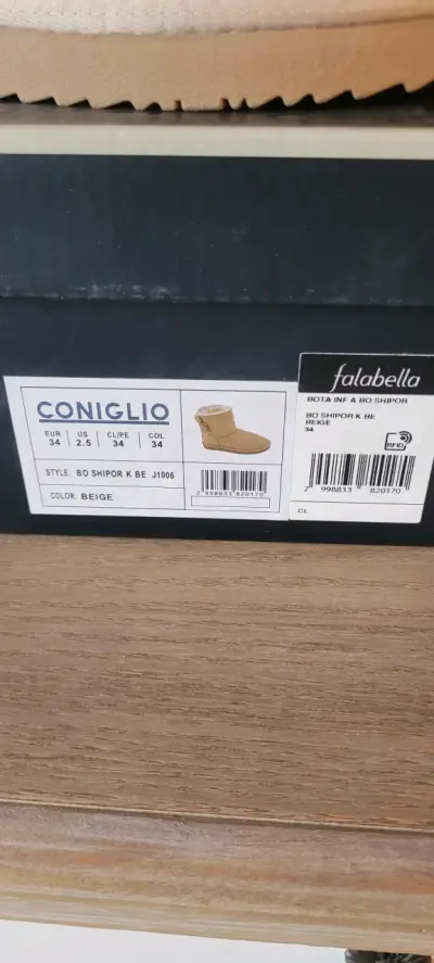 Botas beige con forro talla 34 nuevas - miniatura 5