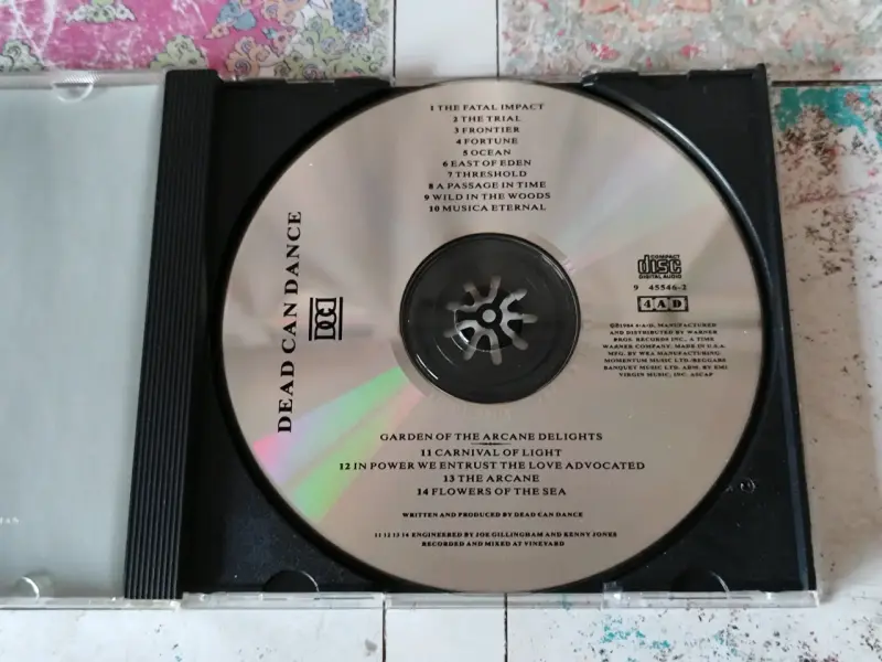Dead Can Dance - Dead Can Dance - 3