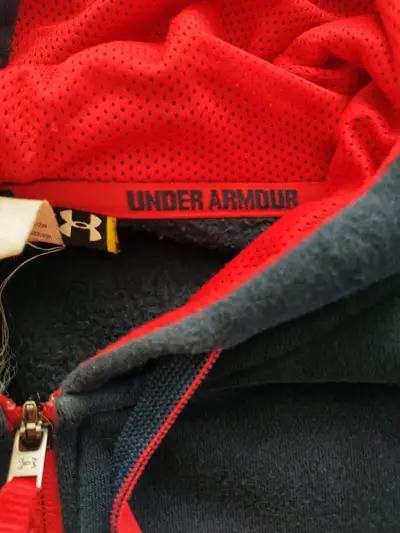 Polerón Under Armour Azul Marino Tela Impermeable - miniatura 4