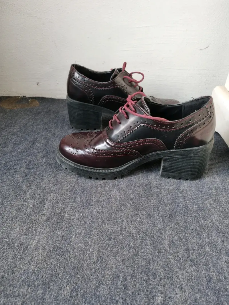 Zapatos de tacón burdeos - 2