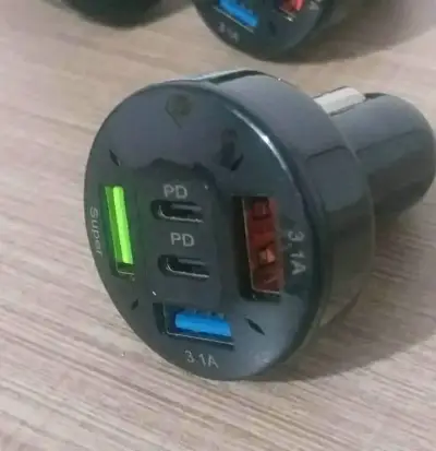 Cargador USB para auto - miniatura 4