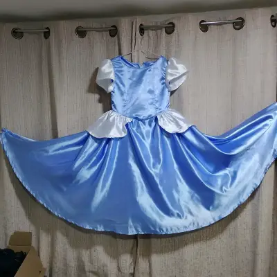Vestido de Cenicienta talla 4 - miniatura 2