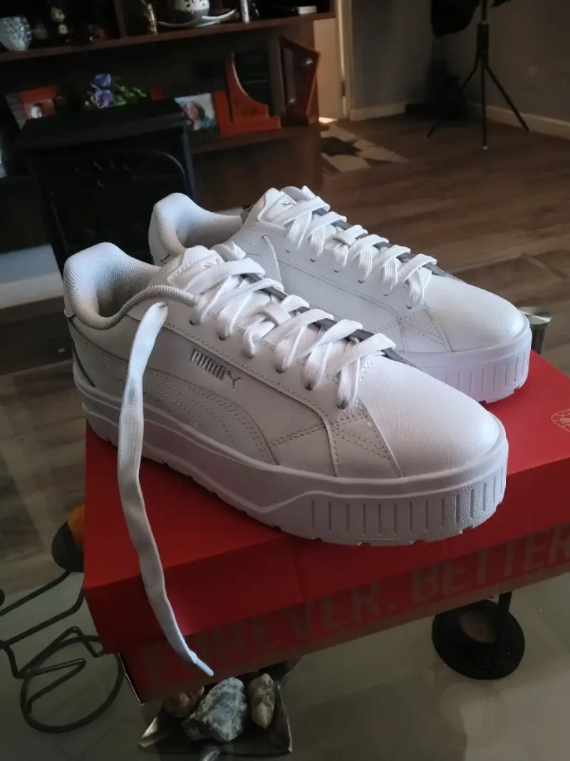 Zapatillas blancas con plataforma Puma. - 3
