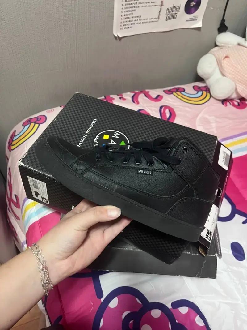 Zapatillas negras Maui & Sons