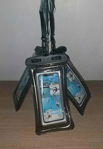 Fundas impermeables para teléfono - miniatura 2