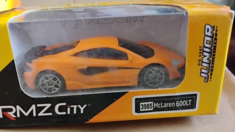 Autos a Escala 1:64 Colección - 5