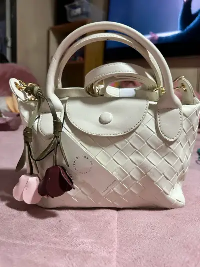 Cartera blanca nueva - miniatura 6