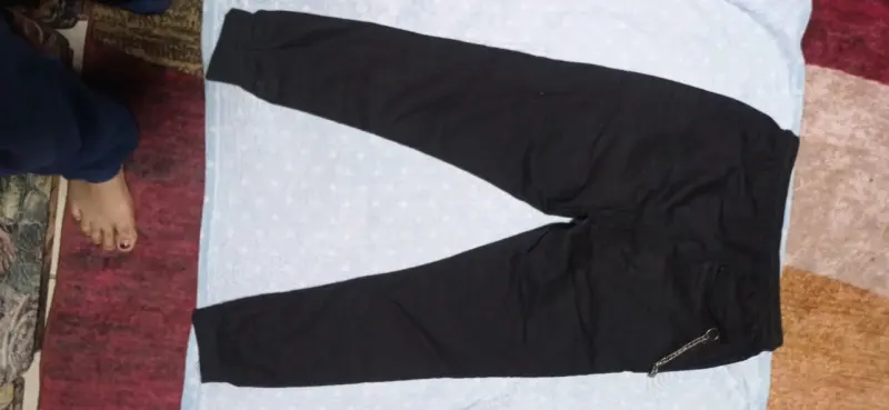 Pantalones 46 cargo negros tipo jogger - 3