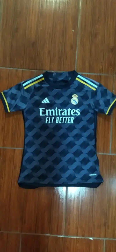Camiseta Real Madrid 23/24 - miniatura 1