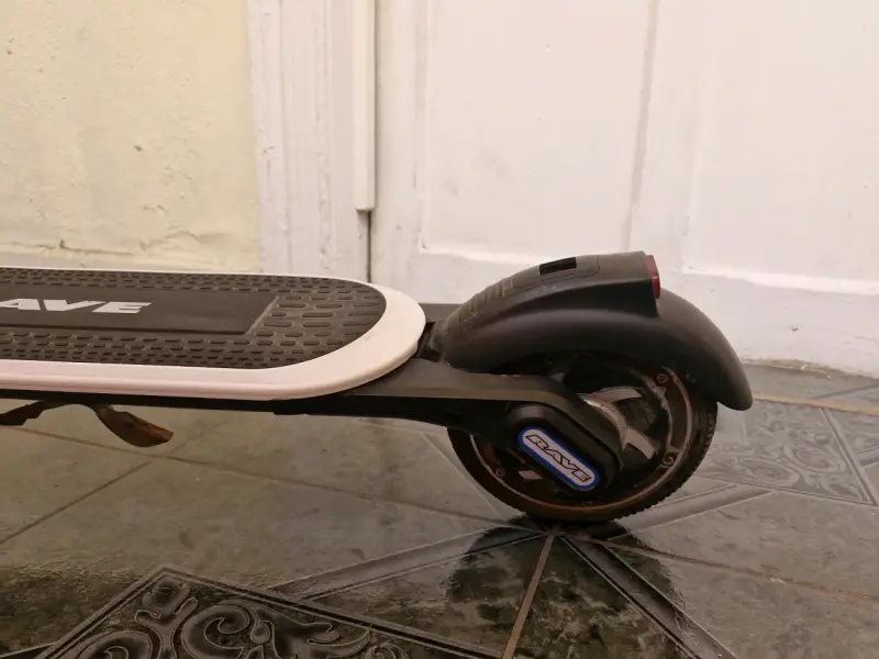 Scooter eléctrico Rave negro - 2