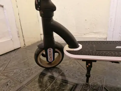 Scooter eléctrico Rave negro - miniatura 3