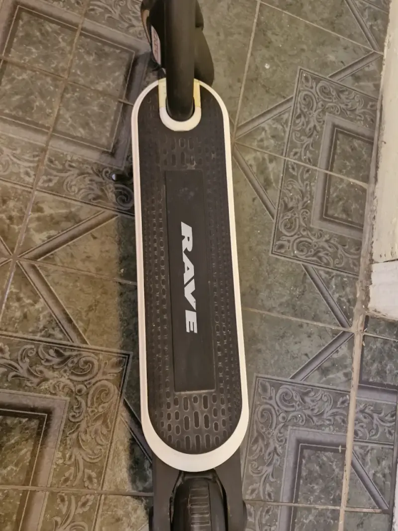 Scooter eléctrico Rave negro - 5
