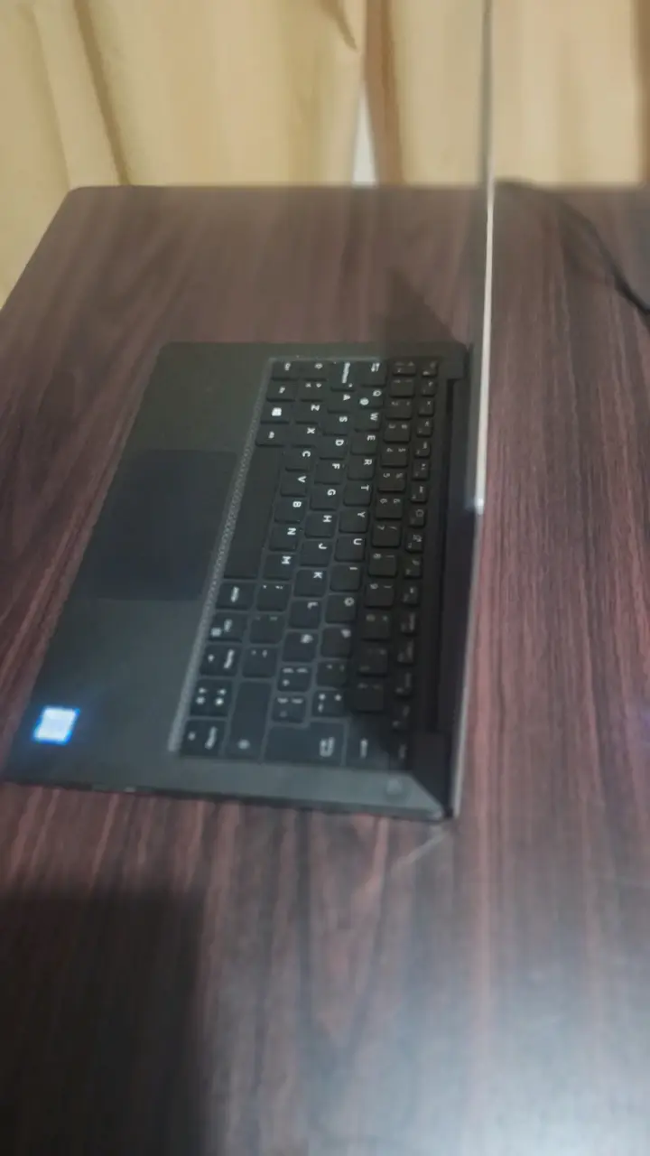 Notebook ultradelgado Dell 512gb - 1